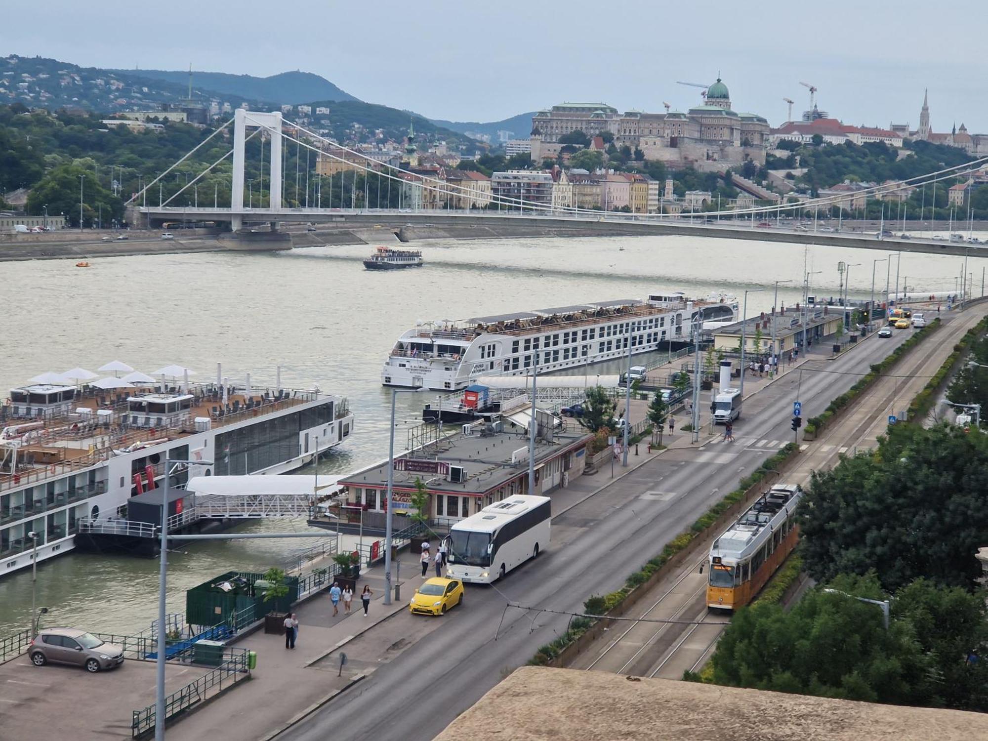 Danube Wonder View * Budapešť
